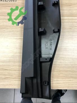 Toyota Corolla Kapı Çıtası 75077-16011 çıkma parça