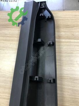 Toyota Corolla Kapı Çıtası 75073-16011 çıkma parça