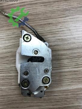 Suzuki Carry Sağ Ön Kapı Kilidi 82201-85500 çıkma parça