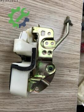 Honda Civic Sağ Ön Kapı Kilidi 72110-SR4-A02 çıkma parça