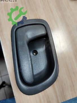 Toyota Corolla Kapı Kolu 69206-12160 çıkma parça