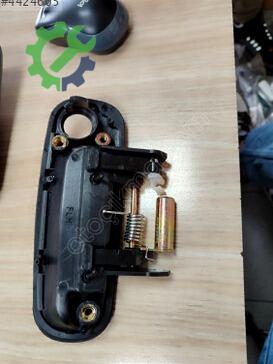 Toyota Corolla Sol Ön Kapı Kolu 69220-12280 çıkma parça