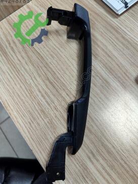 Mitsubishi L200 Sağ Ön Kapı Kolu 5716A031 çıkma parça