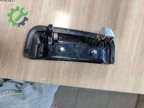 Mitsubishi L300 Sağ Ön Kapı Kolu MB421498 çıkma parça