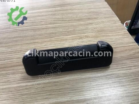 Suzuki Carry Kapı Kolu 82840-85500 çıkma parça
