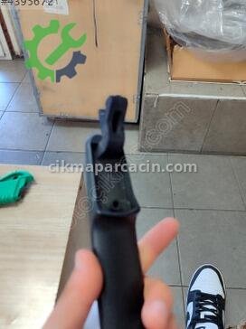 Nissan Qashqai Sağ Ön Kapı Kolu 80640-EB100 çıkma parça