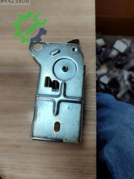 Kia Sorento Sol Ön Kapı Kolu 82610-3E011 çıkma parça