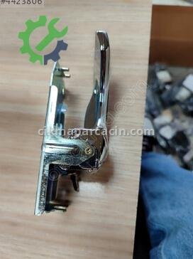 Kia Sorento Sol Ön Kapı Kolu 82610-3E011 çıkma parça