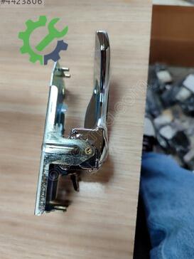 Kia Sorento Sol Ön Kapı Kolu 82610-3E011 çıkma parça