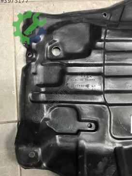 Toyota Corolla Motor Alt Muhafaza 51442-12080 çıkma parça
