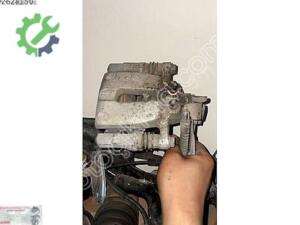 Kia Ceed Çıkma Arka Fren Ana Merkezi