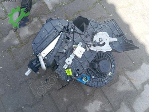 Kia Ceed Kalorifer Kutusu çıkma parça