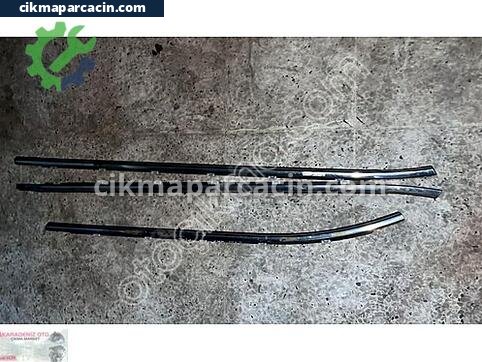 Kia Ceed Kapı Çıtası çıkma parça