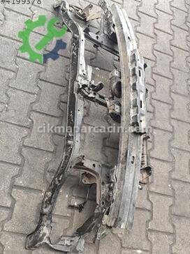 Kia Cerato Ön Tampon Demiri çıkma parça