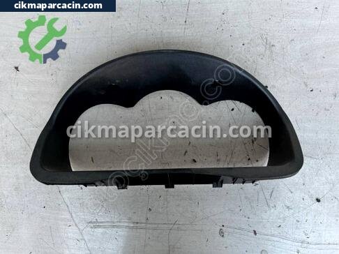Kia Cerato Gösterge Çerçevesi çıkma parça