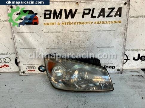 Kia Cerato Sağ Ön Far çıkma parça