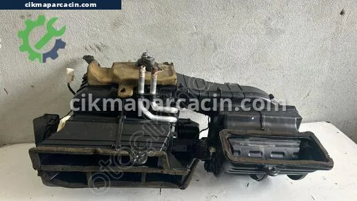 Kia Cerato Kalorifer Kutusu çıkma parça