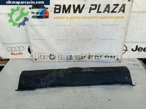 Kia Cerato Bagaj Kilit Plastiği çıkma parça