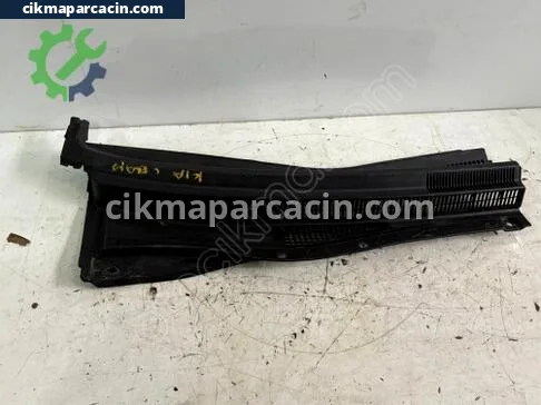 Kia Cerato Ön Cam Izgarası çıkma parça
