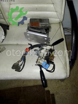 Kia Clarus Direksiyon Sargısı çıkma parça