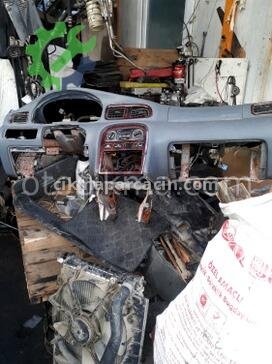 Kia Clarus Torpido çıkma parça