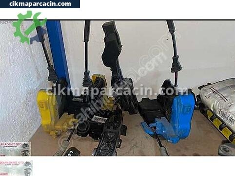 Kia Ceed Kapı Kilidi çıkma parça