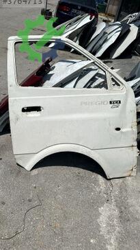 Kia Pregio Ön Kapı çıkma parça
