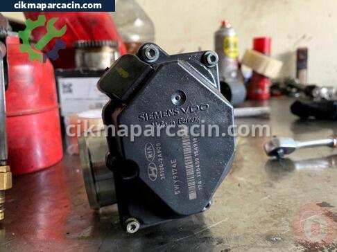 Kia Rio Gaz Kelebeği çıkma parça