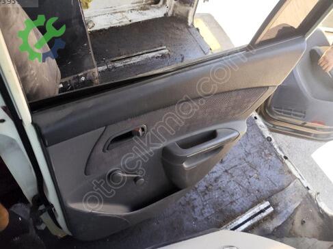 Kia Rio Sağ Arka Kapı çıkma parça