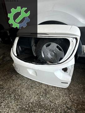 Kia Rio Bagaj Kapağı çıkma parça