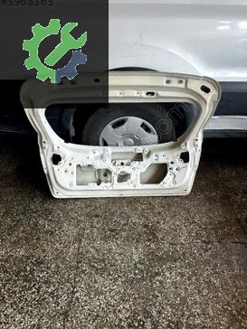 Kia Rio Bagaj Kapağı çıkma parça
