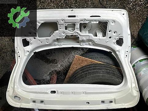 Kia Rio Bagaj Kapağı çıkma parça