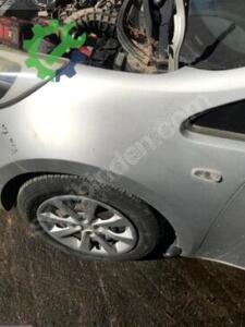 Çıkma Orijinal Sol Ön Çamurluk Kia Rio