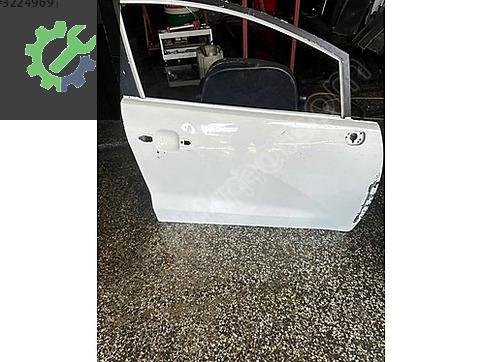 Kia Rio Sağ Ön Kapı çıkma parça