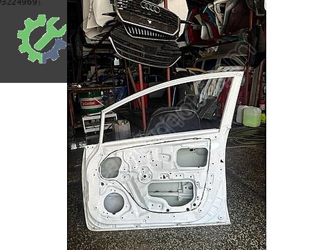 Kia Rio Sağ Ön Kapı çıkma parça