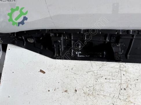 Kia Sorento Ön Cam Izgarası çıkma parça