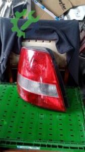 Kia Sorento (2003-2006) sol stop lambası
