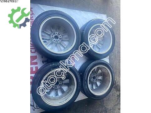 Kia Sorento Lastik çıkma parça