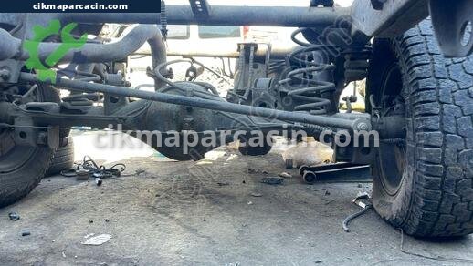 Kia Sorento Arka Dingil çıkma parça