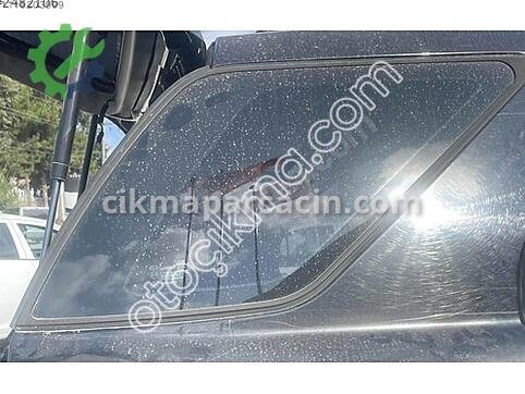 Kia Sorento Sağ Arka Kelebek Camı çıkma parça