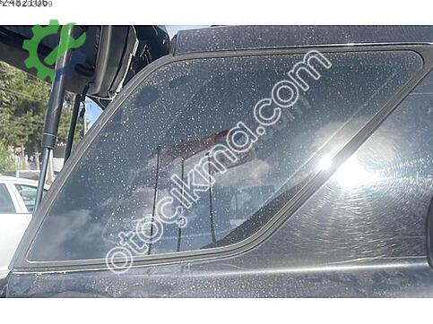 Kia Sorento Sağ Arka Kelebek Camı çıkma parça