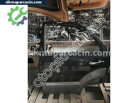 Kia Sorento Sağ Ön Kapı çıkma parça