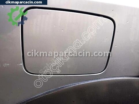 Kia Sorento Depo Kapağı çıkma parça