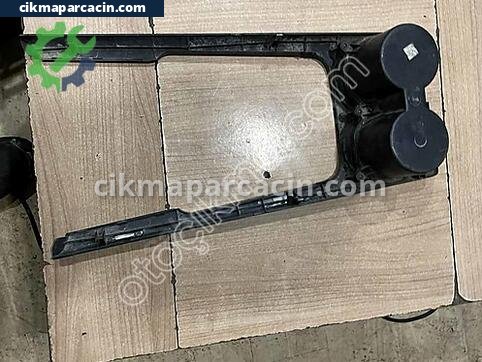 Kia Sorento Bardaklık çıkma parça