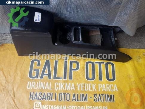 Kia Sorento Orta Konsol çıkma parça
