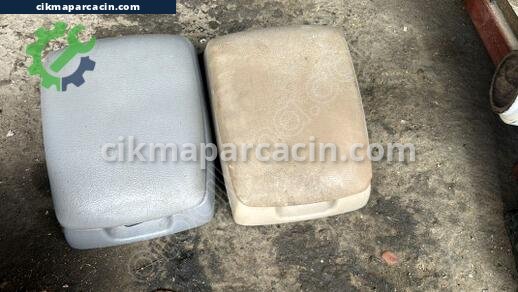 Kia Sorento Orta Konsol çıkma parça