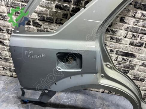 Kia Sorento Sağ Arka Çamurluk çıkma parça