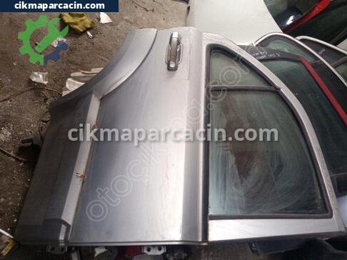 Kia Sorento Sağ Arka Kapı çıkma parça