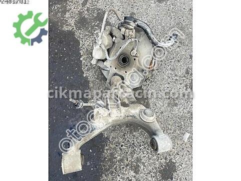 Kia Sorento Sağ Ön Taşıyıcı çıkma parça