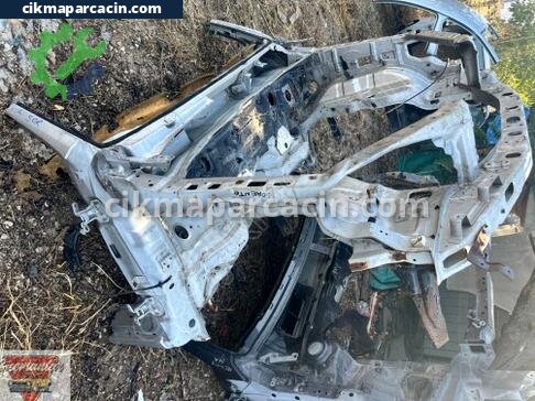 Kia Sorento Sağ Şasi çıkma parça